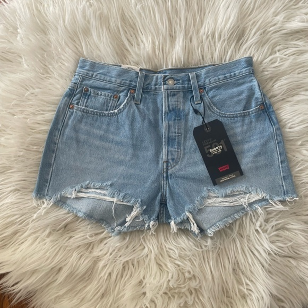 Levi’s 501 premium denim distressed‎ cotton shorts 29 NWT